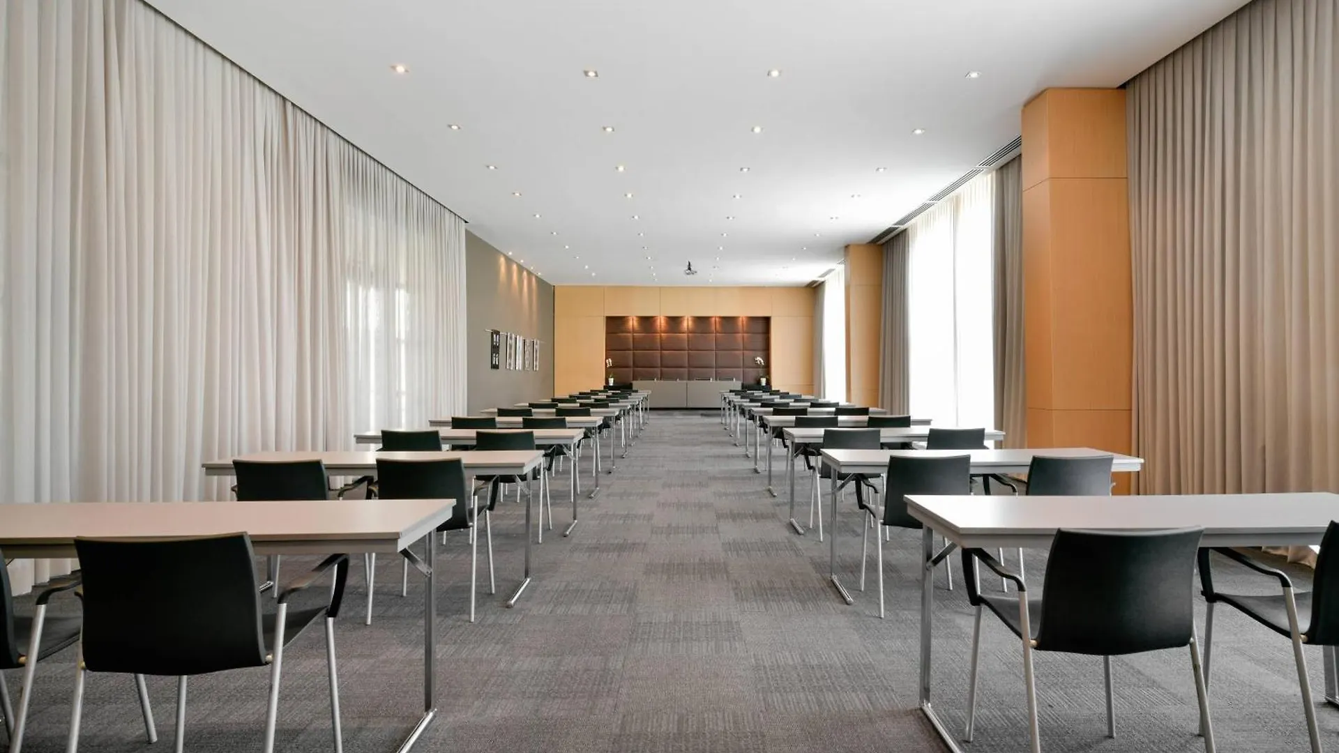 Ac Hotel Firenze By Marriott