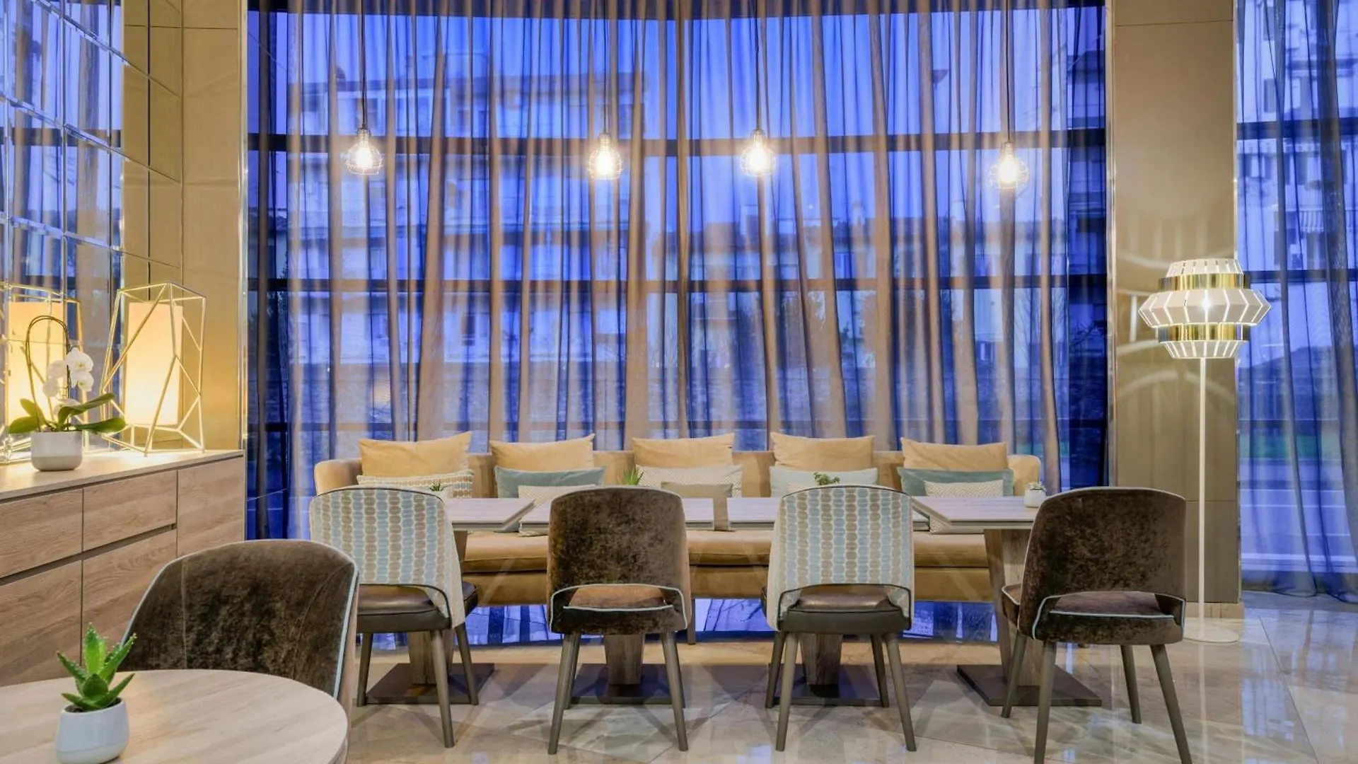 Ac Hotel Firenze By Marriott 4*, Florence