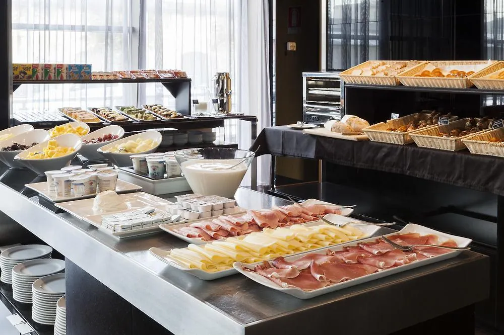 Ac Hotel Firenze By Marriott