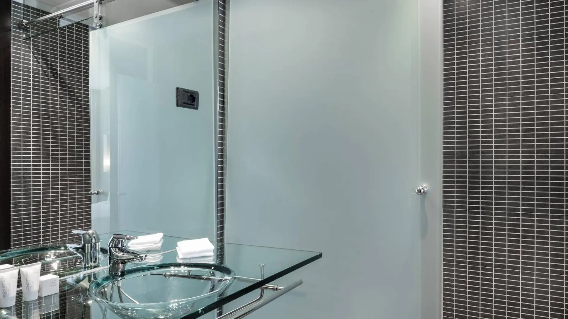 Ac Hotel Firenze By Marriott  Florence