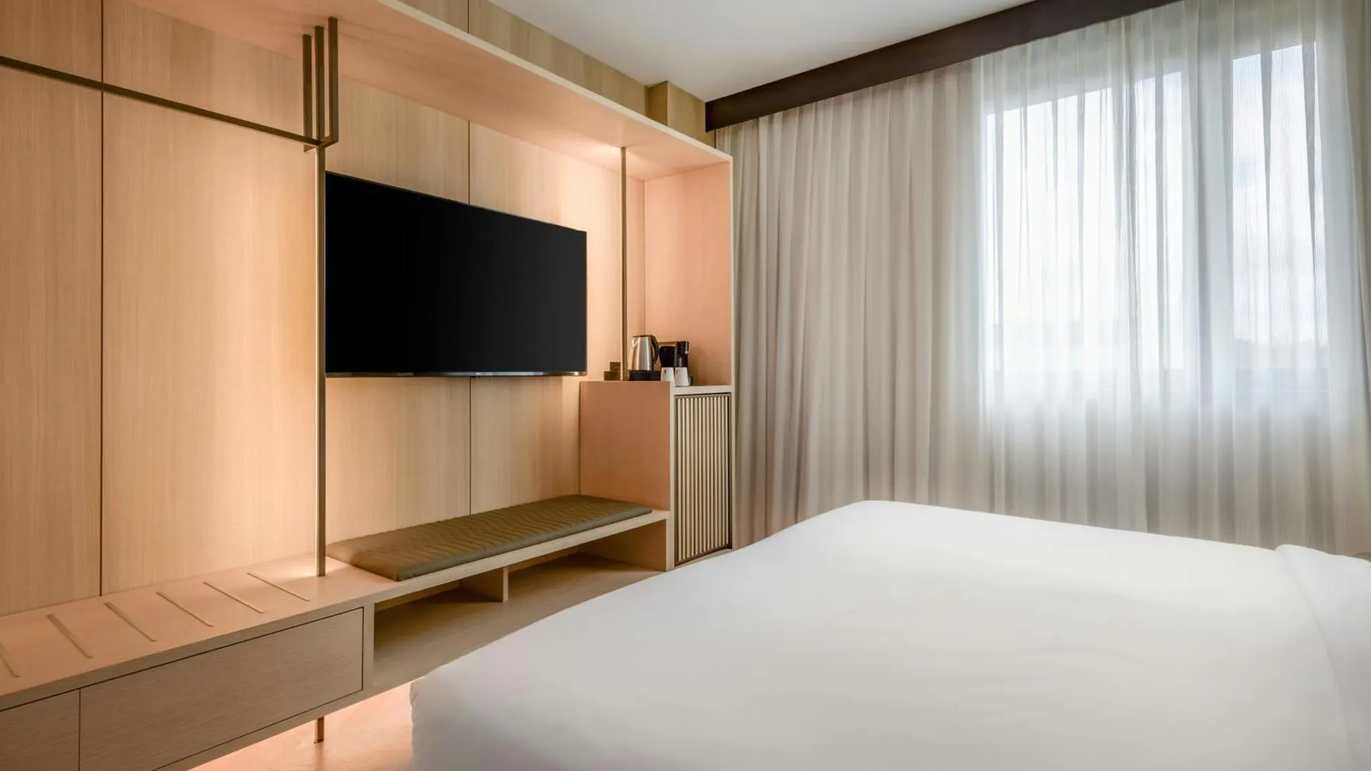 Ac Hotel Firenze By Marriott
